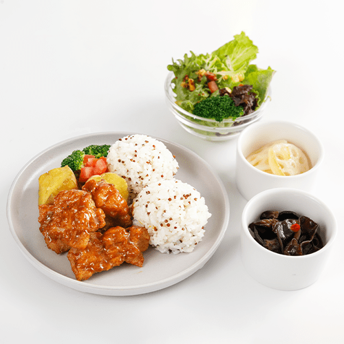 川椒胡麻唐揚雞肉藜麥飯